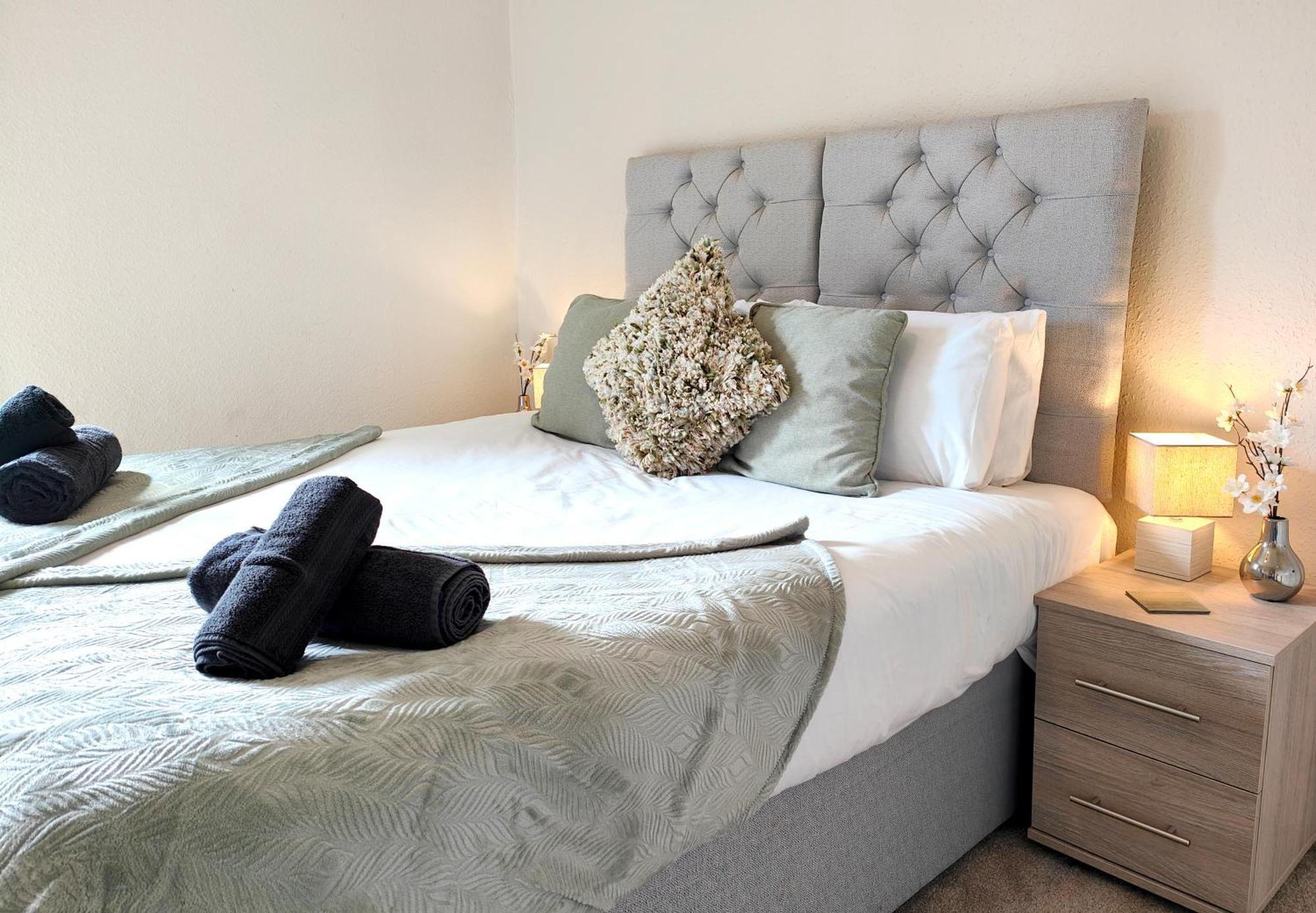 Douglas House, Near Hospital, Attractive And Comfy 2 Bedroom House With Enclosed Yard To Rear Carlisle  Exterior photo